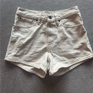 Levi's Women's Cream Shorts